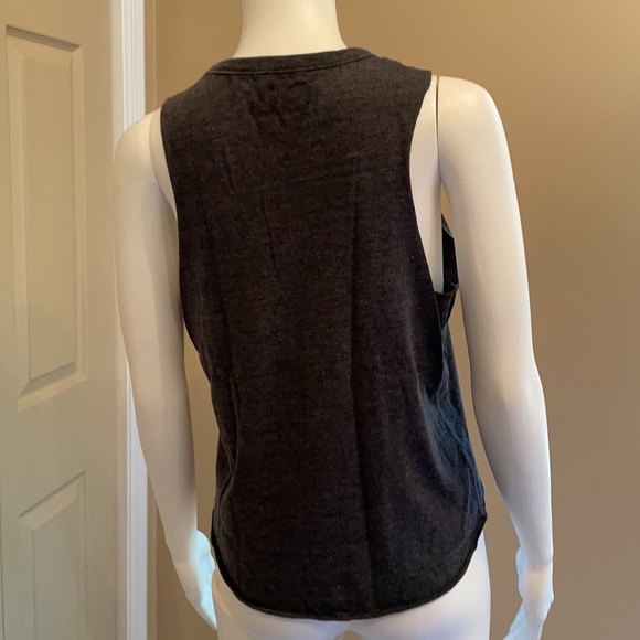 Chaser top - Picture 5 of 6